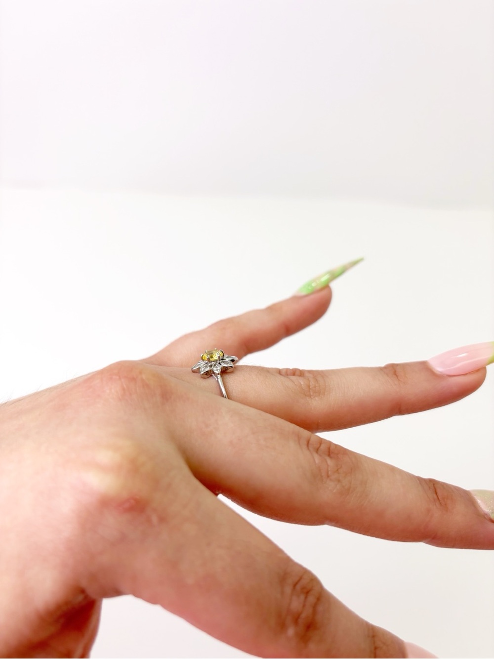 Sterling Silver Daisy Ring with Yellow Center Stone Cubic Zircon - Picture 8 of 10